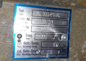 Pneumatic slide valve � 300 mm, used B17704