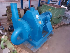 Hammer mill 18.5 kW approx. 1.2 t/h used B17705