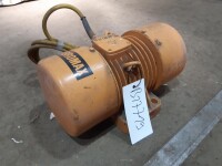 Rüttler 2 kW 125 kg 290/500 V gebraucht B17719
