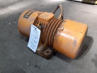 Vibrator 2 kW 125 kg 290/500 V used B17720