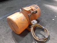 Vibrator 2 kW 125 kg 290/500 V used B17720