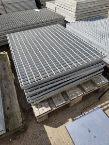 Used grating L80xW100xH3 cm, galvanized