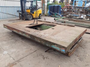 Scherenhubtisch Hub ca.1,9 m gebraucht B17767