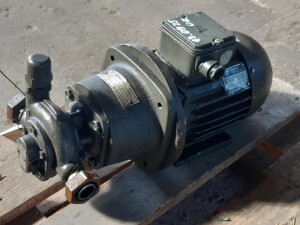 Gear pump 0.75 kW 0.63 m�/h used B17780