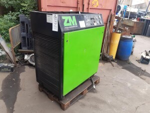 Schraubenkompressor 22 kW 8 bar gebraucht B17789