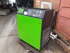 Schraubenkompressor 22 kW 8 bar gebraucht B17789