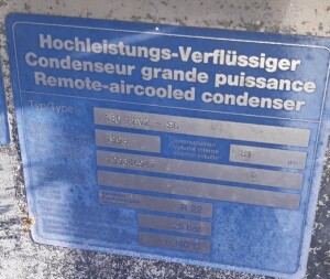 Table cooler approx. 4x2.4x1.5 m 81 l used B17790