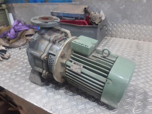 Centrifugal pump 4 kW 10 mÂ³/h used B17799