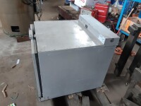 Used 110-watt portable holding oven B17886