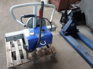 Used 250 kg vacuum lifter B17888