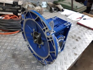 Used worm gear reducers, i:10 to 3 kW, B17909