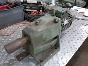 Used gearmotor, 0.75 kW / 20 rpm, B17913