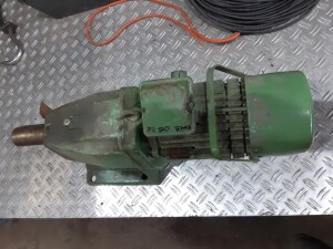 Gearmotor with brake, 1.1 kW / 31.5 rpm, used, B17916