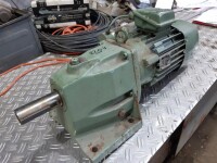 Gearmotor, 1-phase, 220 V, 0.74 kW / 40 rpm, used, B17918