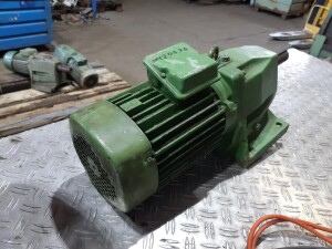 Used gearmotor, 1.1 kW / 40 rpm, B17933