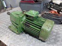 Getriebemotor 1.1 kW / 40 U/min gebraucht B17933
