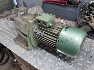 Gearmotor with brake, 1.5 kW / 40 rpm, used, B17935