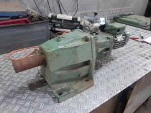 Getriebemotor 0,18 kW / 8 U/min gebraucht B17942