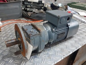 Getriebemotor 0,37 kW / 31,5 U/min gebraucht B17952