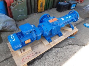 Used 1.5 kW screw pump B17956