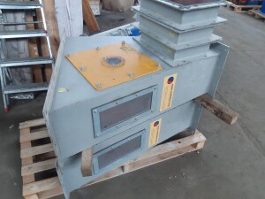 Used Discharge Hopper 1000 x 850 x 350 B18019