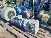 Getriebemotor mit Bremse 18,5 kW 126 U/min gebraucht B18029