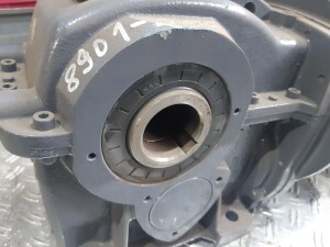 4 kW, 64 rpm gearmotor, used, B18080