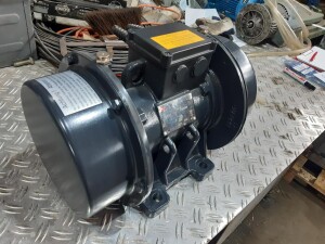 JVM JÖST JX 134-90 vibration motor side view B18125