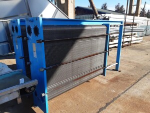 GEA Ahlborn VT40 LOCIN plate heat exchanger with blue...