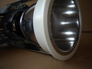 27834 | selux fluorescent recessed downlight lamp