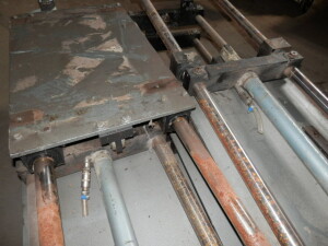28023 | Pneumatic cross shifters Side shifters used