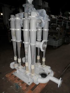 B12049 | 8 fach Partikel Wasser Zentrifugalabscheider Hydro Zyklon HydroCyclean gebraucht